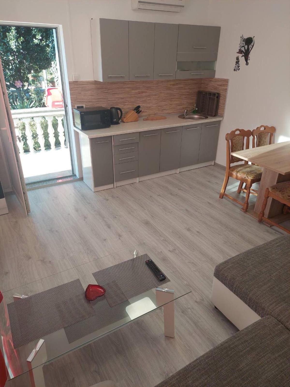 Marinici  Apartman Palma מראה חיצוני תמונה